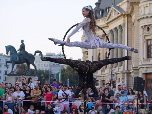 1.-strazi-deschise-i-arcub-1-624x468 „Străzi deschise” revine în București cu spectacole, concerte, sport și tururi culturale