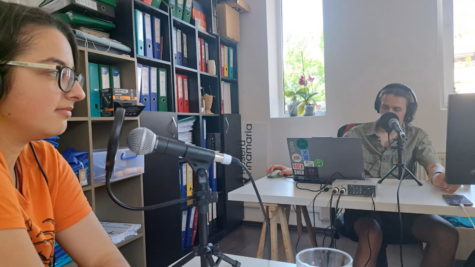 WhatsApp-Image-2025-06-20-at-09.48.54-1 Youthbank Radio - ediția 21 iunie 2025