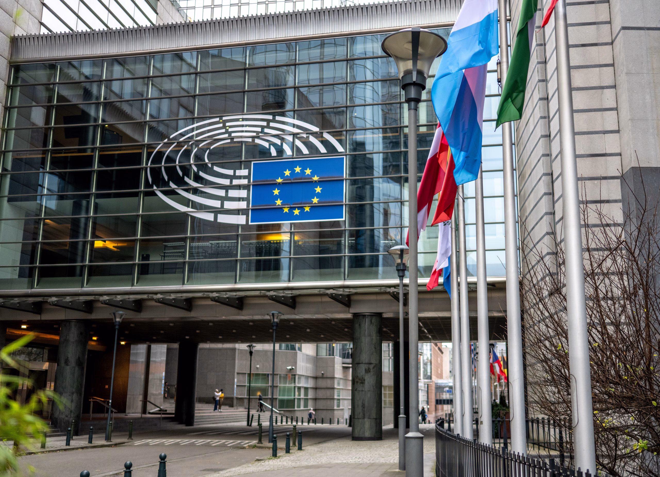 Consiliul European, Emanuel Jilinschi, Ucraina datoria publică